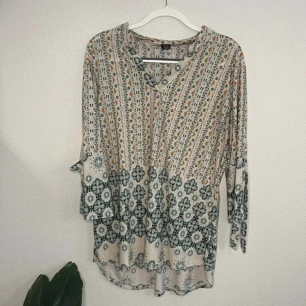 ☀️Lildy Tunic Top in L-XL